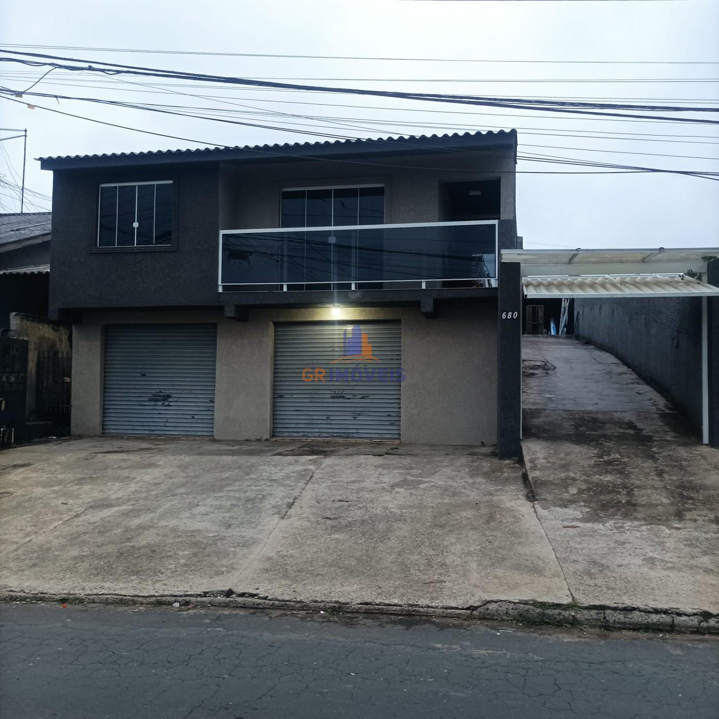 Casa para Venda, em Colombo, bairro So Gabriel, 8 dormitrios, 4 banheiros